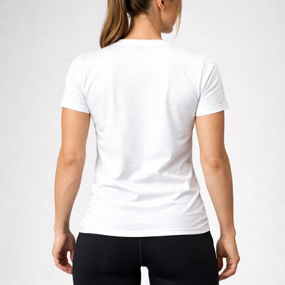 Playera blanca femenina unbroken